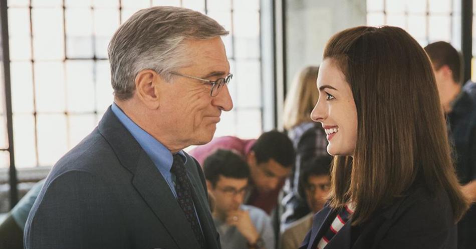 Robert de Niro y Anne Hathaway protagonizan “Pasante de moda”