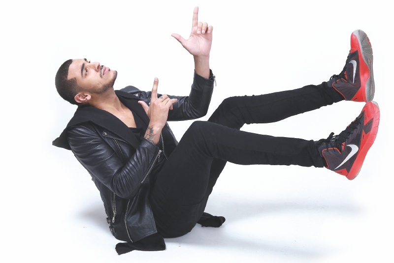 Manuel Medrano quiere curar almas con su música