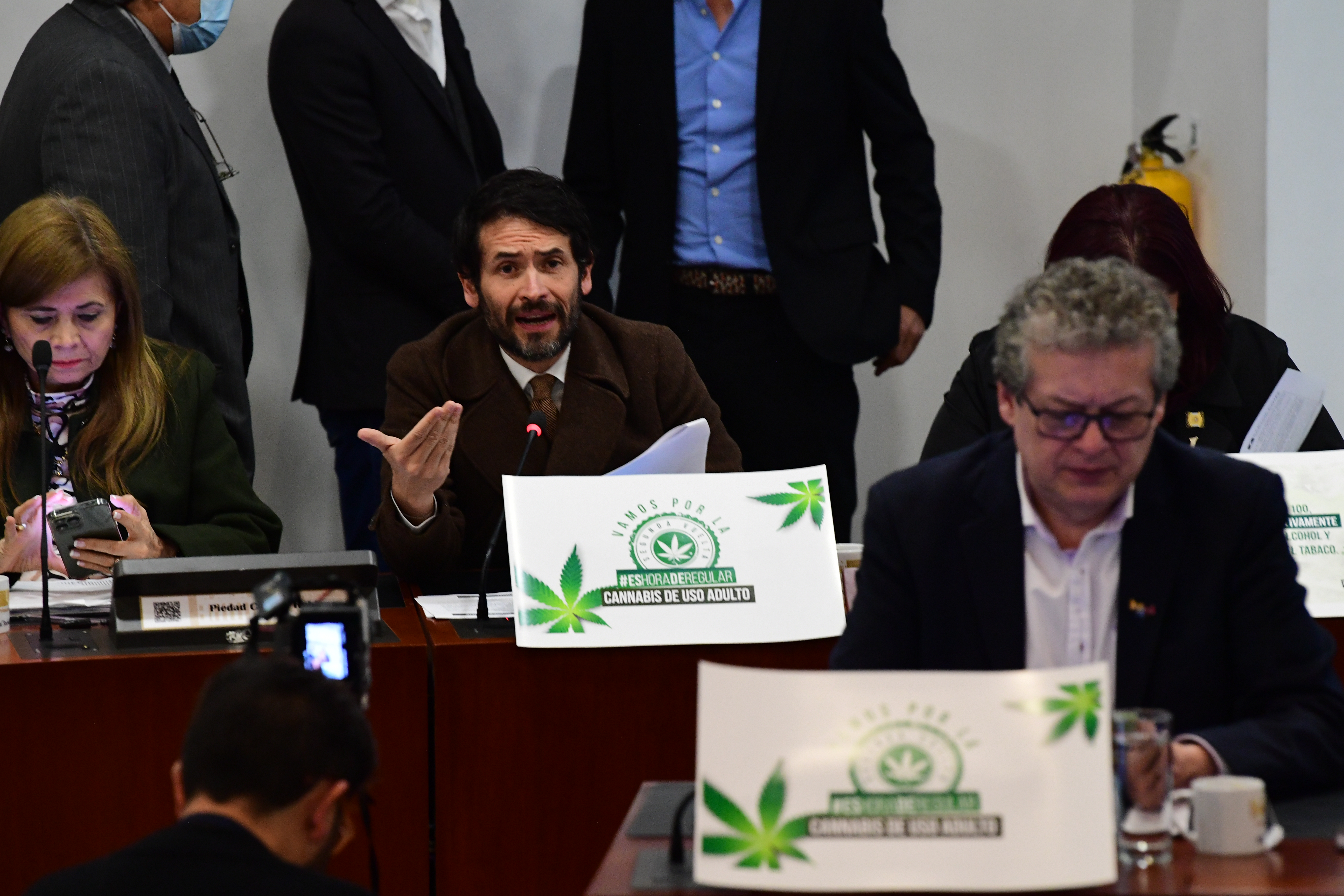 Las 12 recomendaciones de académicos para la regulación del uso adulto de cannabis