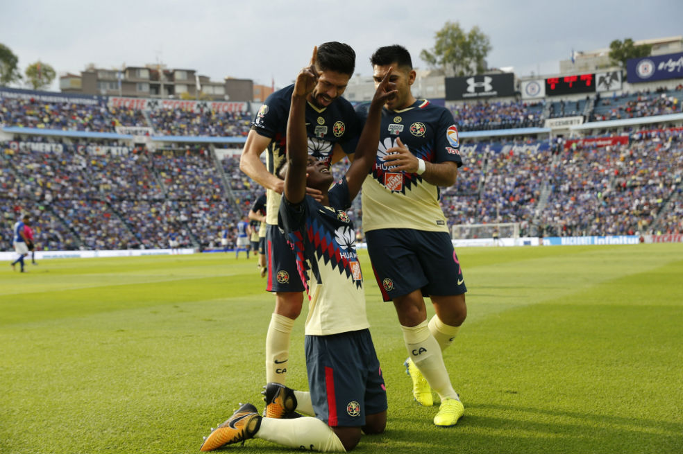 Darwin y Mateus anotaron en la victoria de América de México