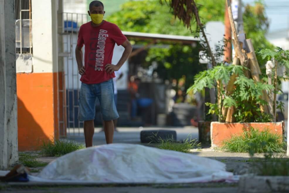 «Se nos fue de las manos el tema en Guayaquil»: epidemiólogo ecuatoriano
