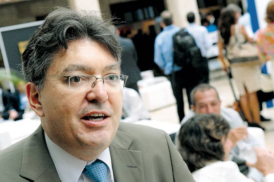«Necesitamos más competitividad»: Minhacienda