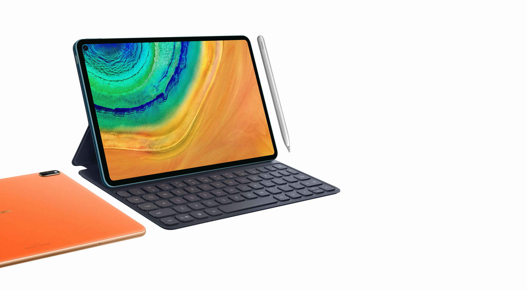Su teclado magnético se ajusta se manera casi intuitiva, distancia entre las teclas es igual que una laptop y la inclinación que logra una vez se monta la tableta es de 60 a 70 grados. No necesita cables adicionales, el lápiz reposa sobre el teclado y su pantalla tiene más de 4.000 niveles de sensibilidad de presión, así que se podrían dibujar hasta obras de arte allí, asegura Moheno.