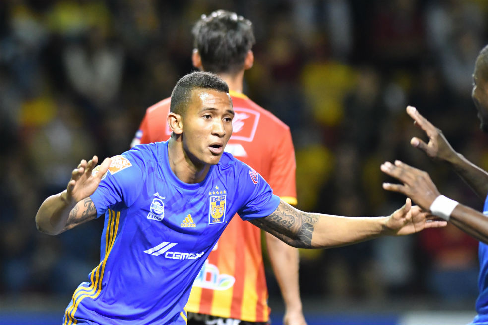 Francisco Meza sufrió una rotura de ligamento cruzado anterior en su rodilla derecha
