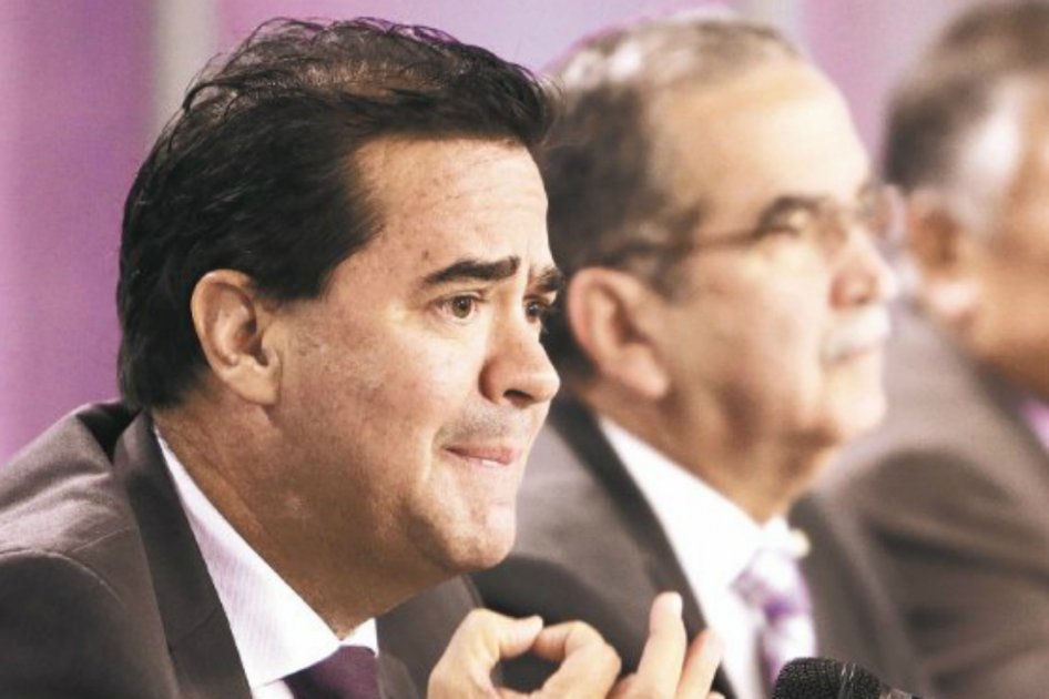 Frank Pearl, el negociador de tres conflictos