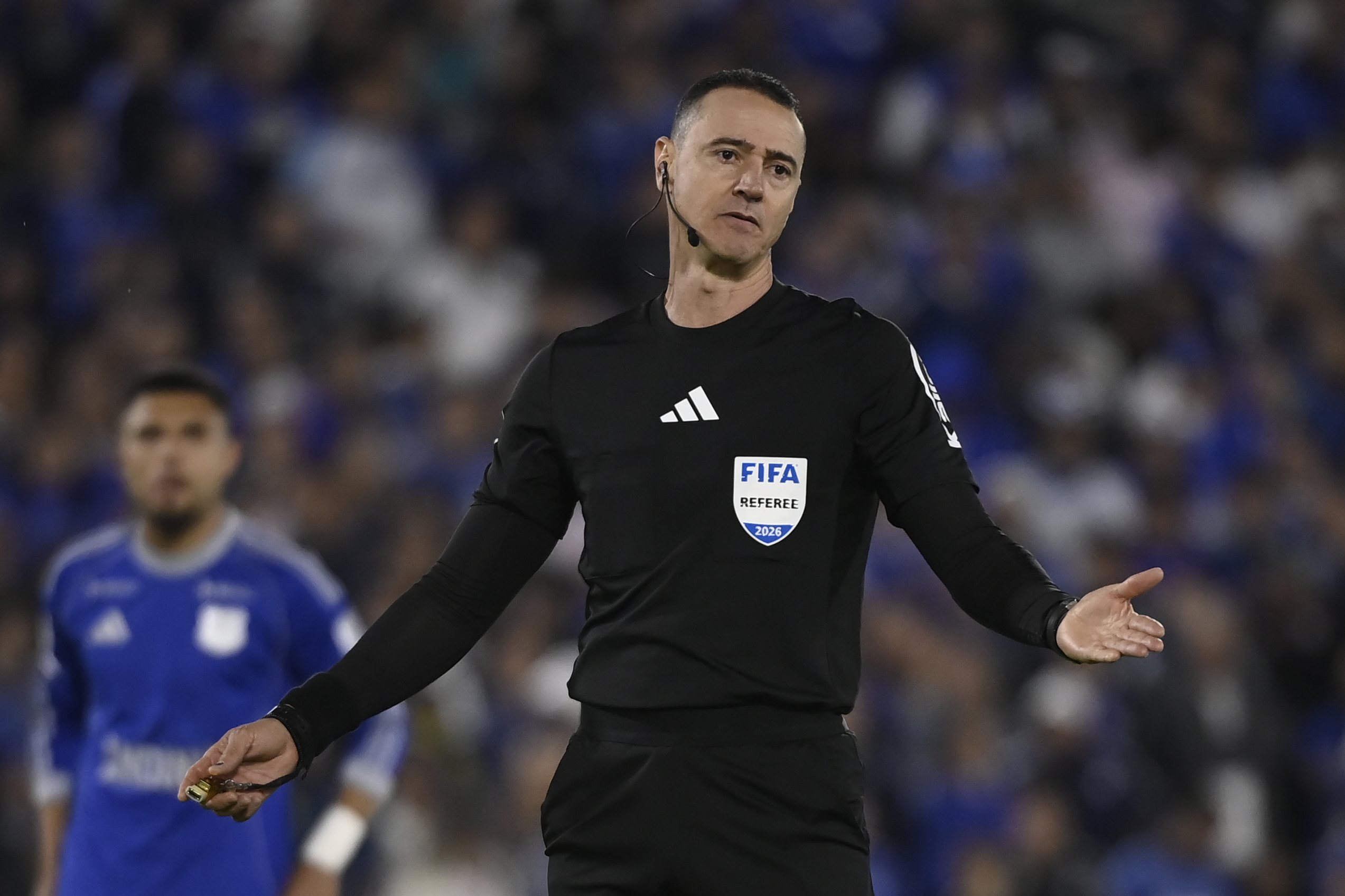 Árbitro colombiano, dirige el partido  Millonarios vs Bucaramanga, por la primera fecha de la Liga Betplay 2026-II.
