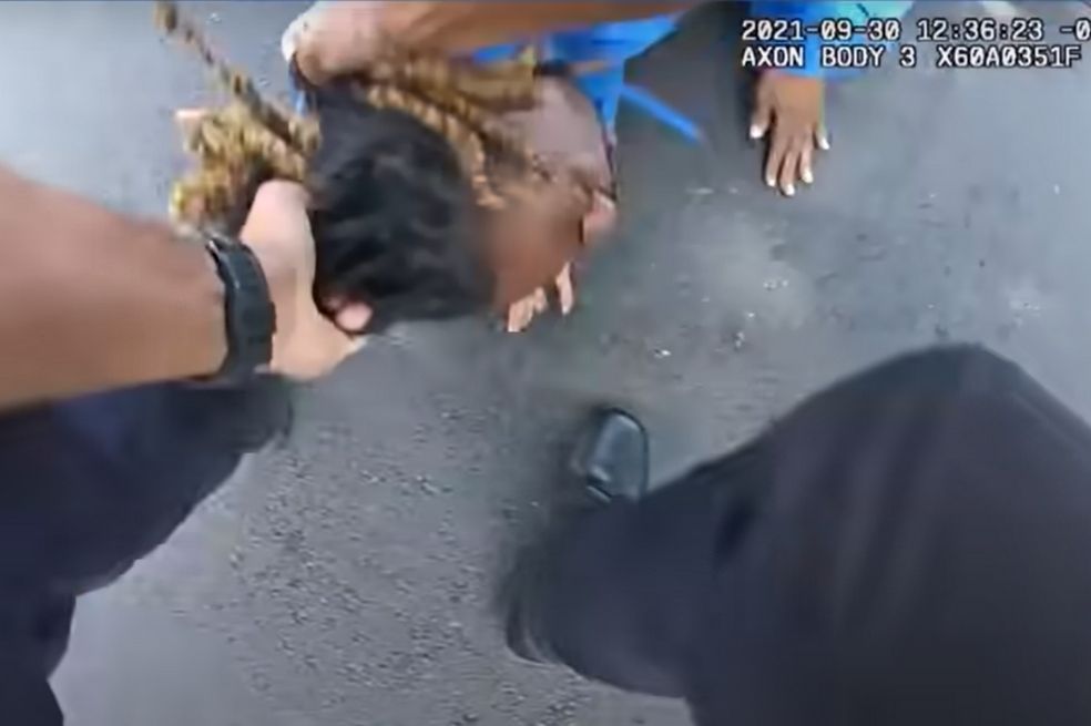 Abuso policial contra un afroamericano parapléjico en EE. UU.