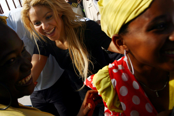 Shakira: "la única manera de erradicar la pobreza es la educación"
