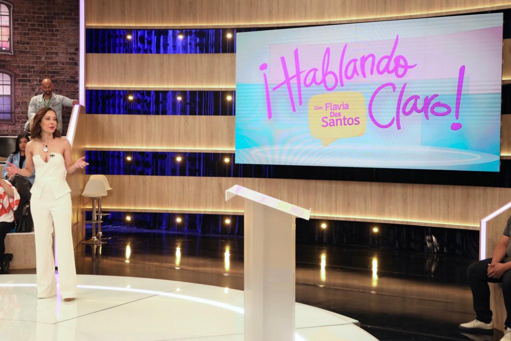 ‘Hablando claro con Flavia Dos Santos’: así se vivió su lanzamiento para medios