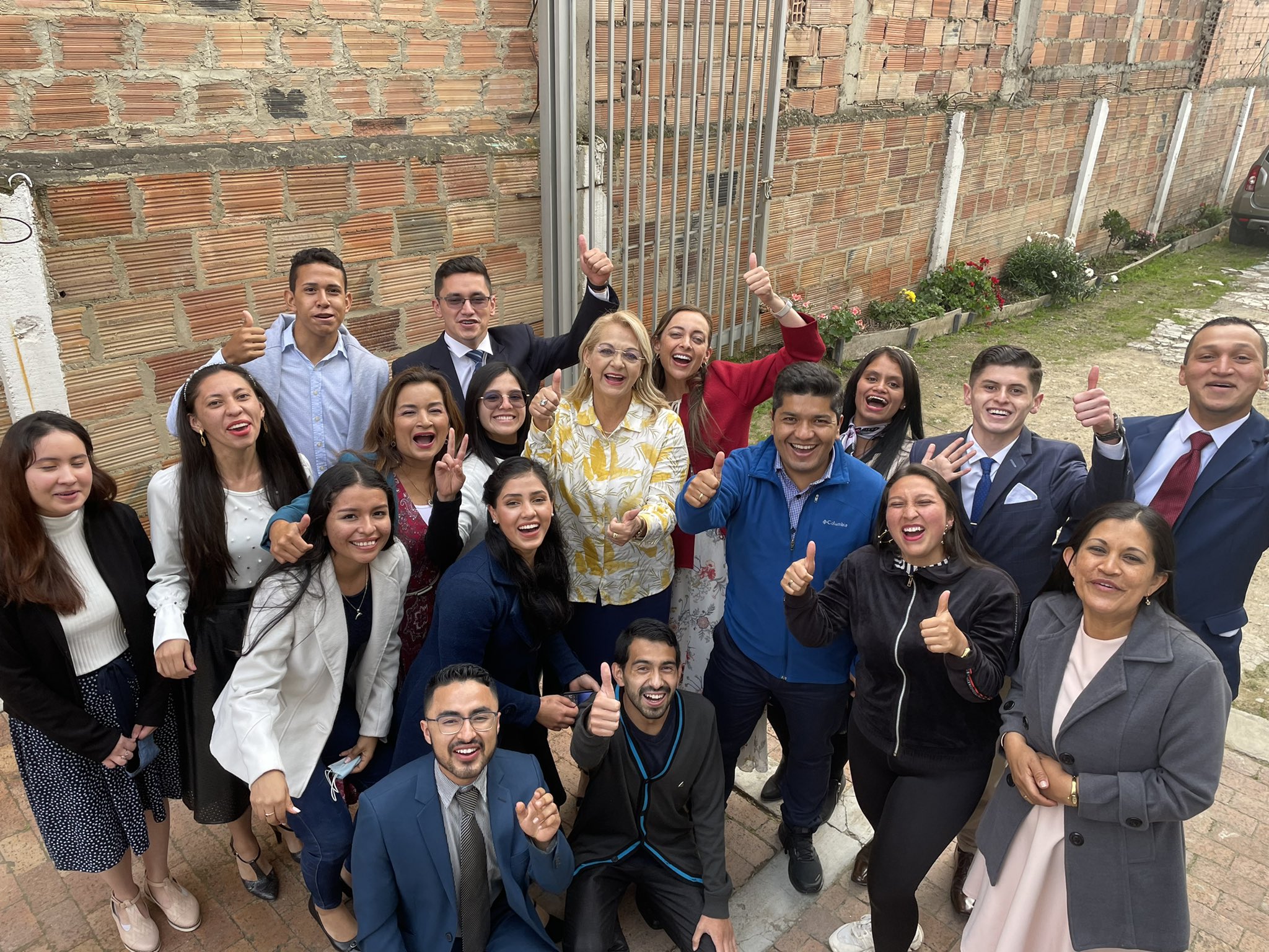 MIRA entra a Equipo por Colombia y se pronuncia sobre petición de Zuluaga