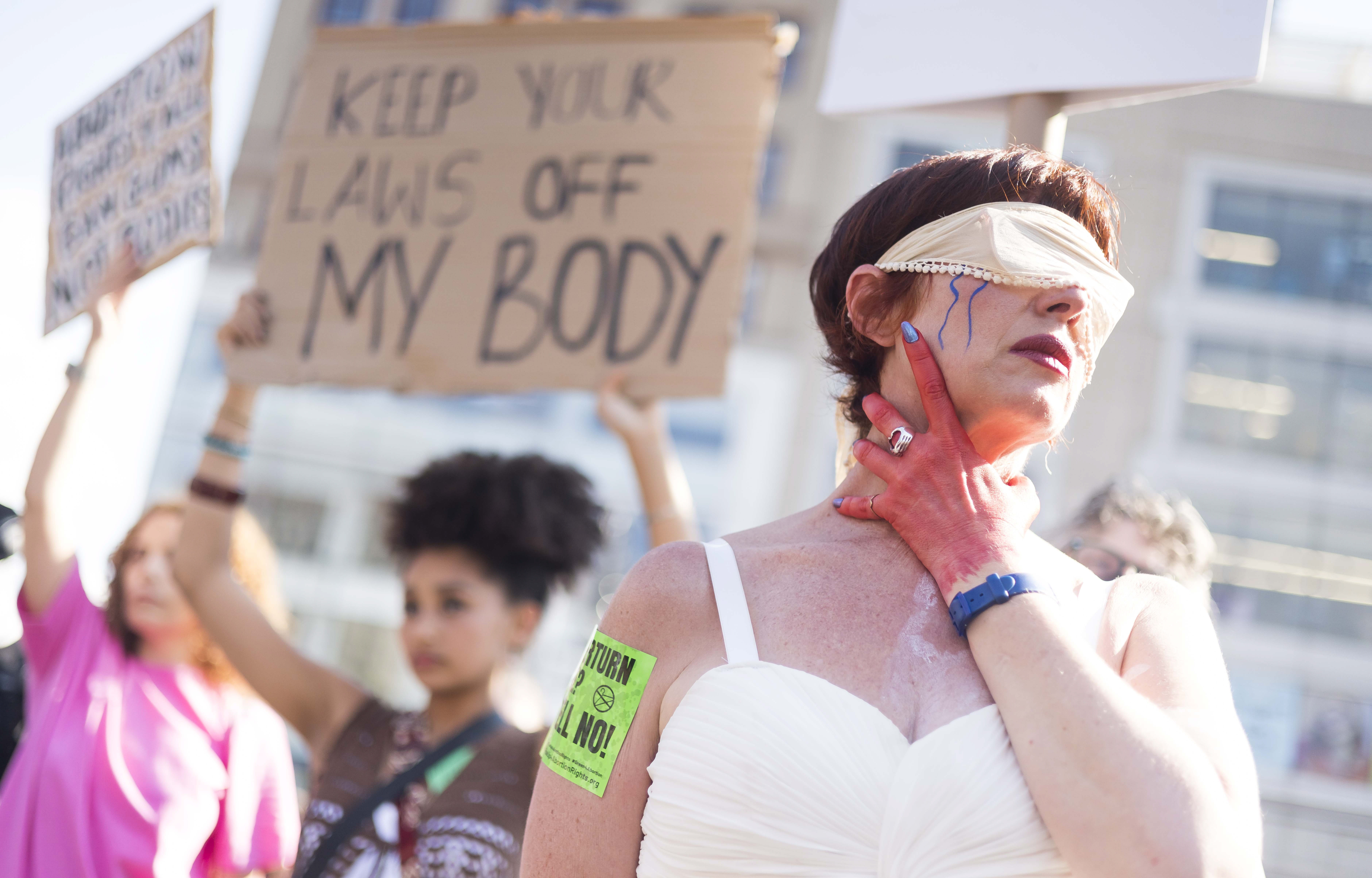 ‘Reversing Roe’: Cómo el aborto se convirtió en un asunto público y político (III)