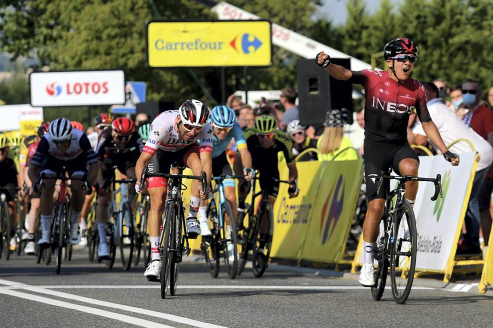 Richard Carapaz gana la 3ª etapa y pasa a liderar la Vuelta a Polonia