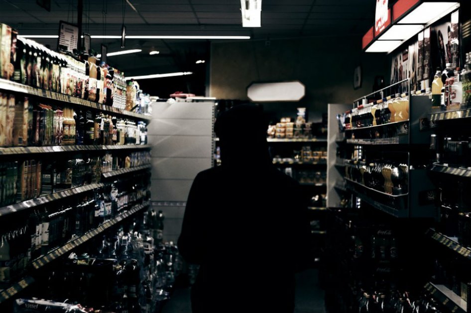 Irak prohíbe la importación, fabricación y venta de bebidas alcohólicas