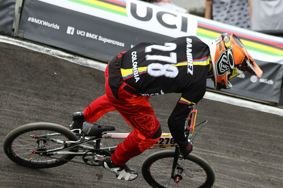 Ramírez y Oquendo lideran a la selección colombiana en el Mundial de BMX
