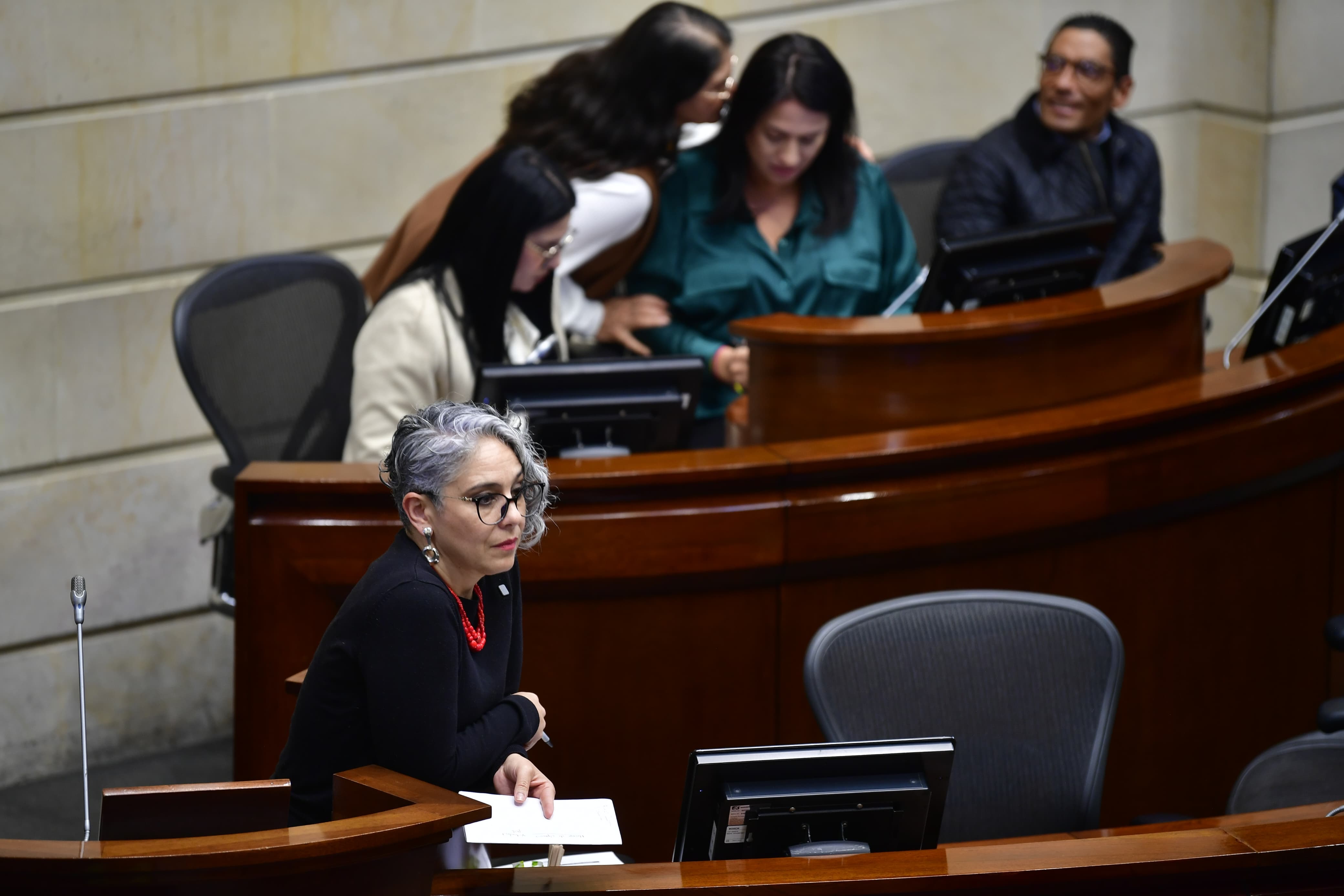 Proyecto para reducir el salario de los congresistas quedó “virtualmente hundido”