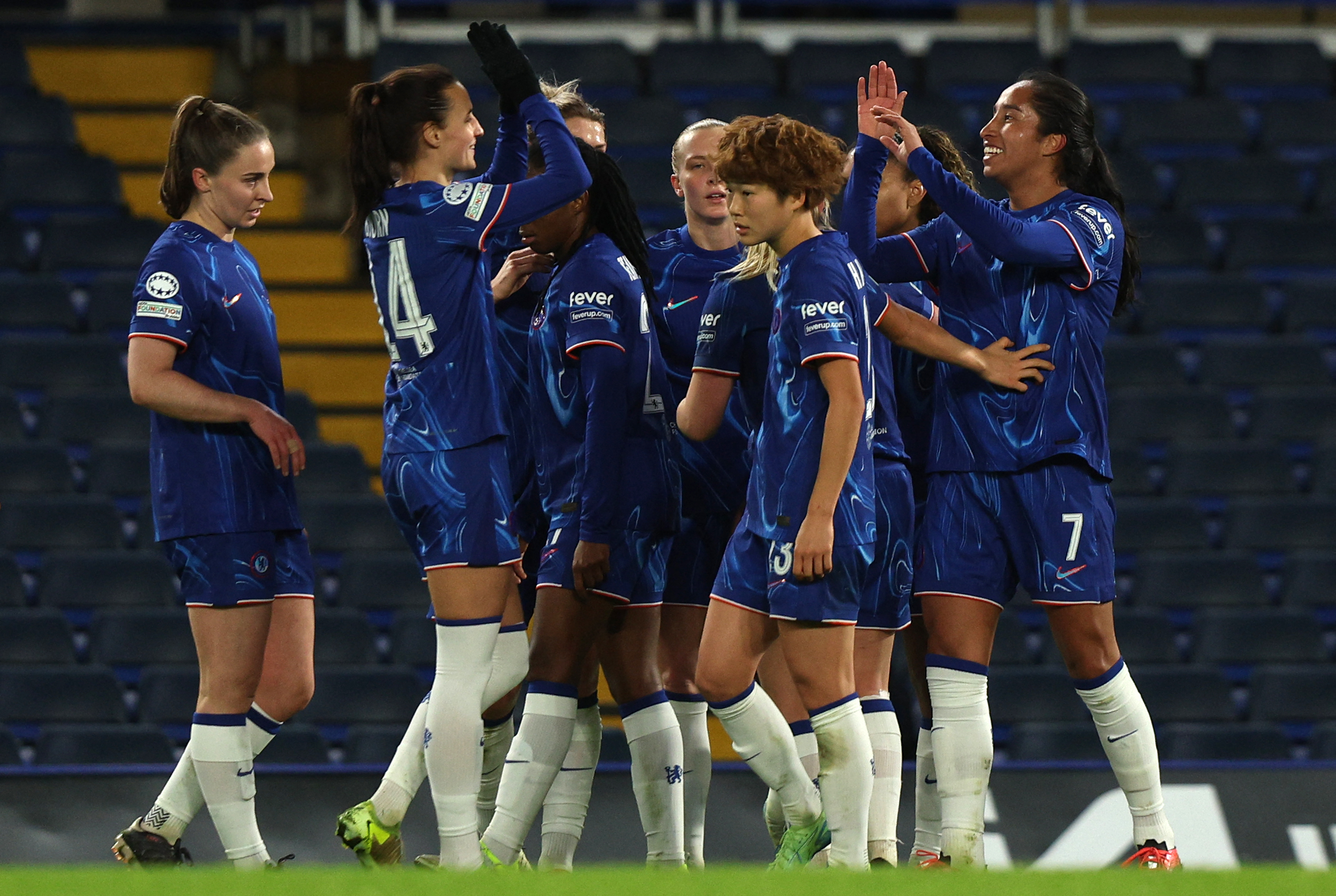 Mayra Ramírez y Linda Caicedo brillan con sus equipos en la Champions Femenina