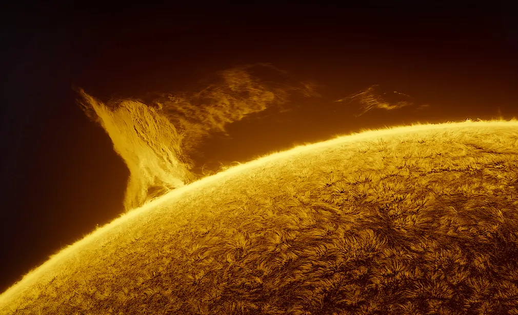 Lanzan tres naves espaciales para estudiar el Sol y proteger satélites y astronautas