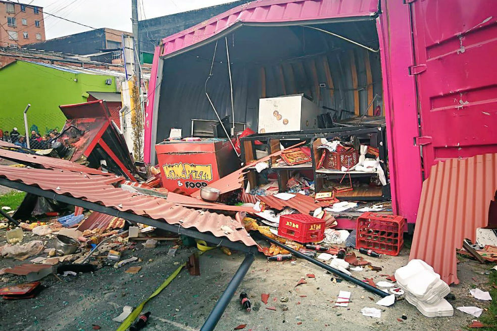 Fuerte explosión en estación de servicio de Suba afectó más de 50 casas