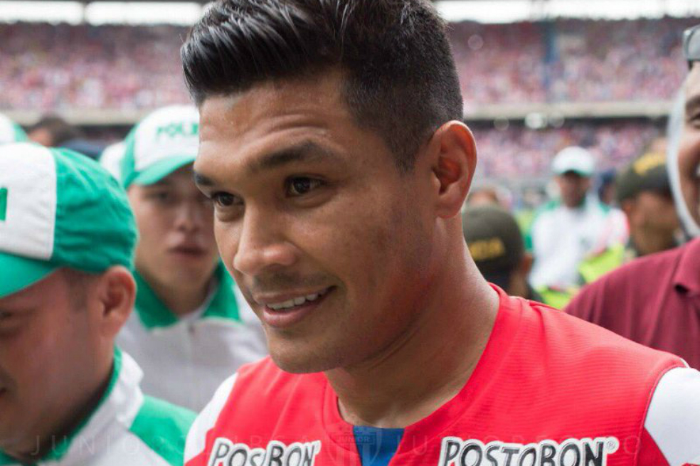 Teófilo Gutiérrez fue suspendido dos semanas por simular agresión