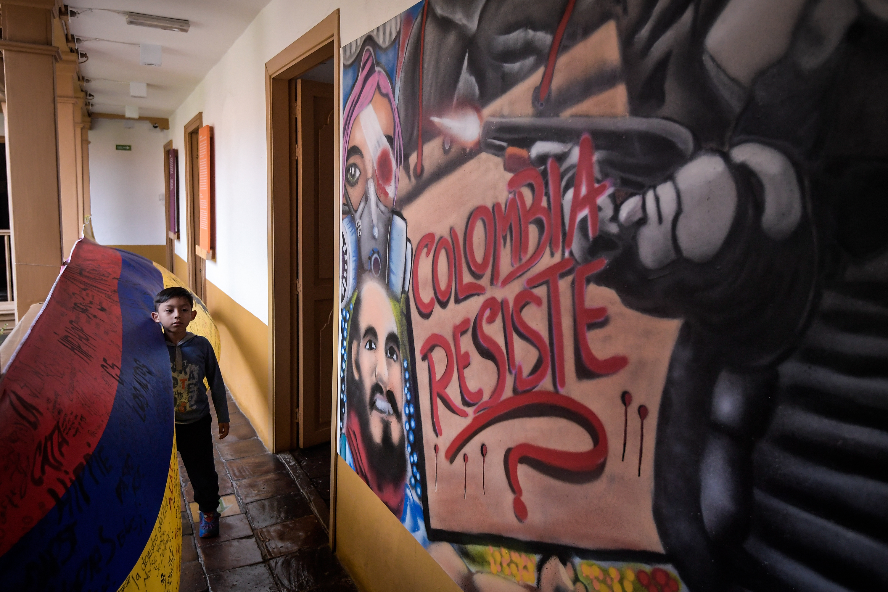 La muestra está abierta a todo el público en el Museo de Bogotá, ubicado en el centro de la ciudad.