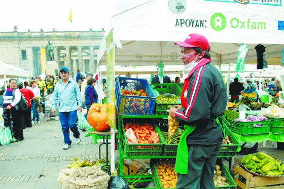 Por alza del dólar Distrito recomienda consumir alimentos nacionales