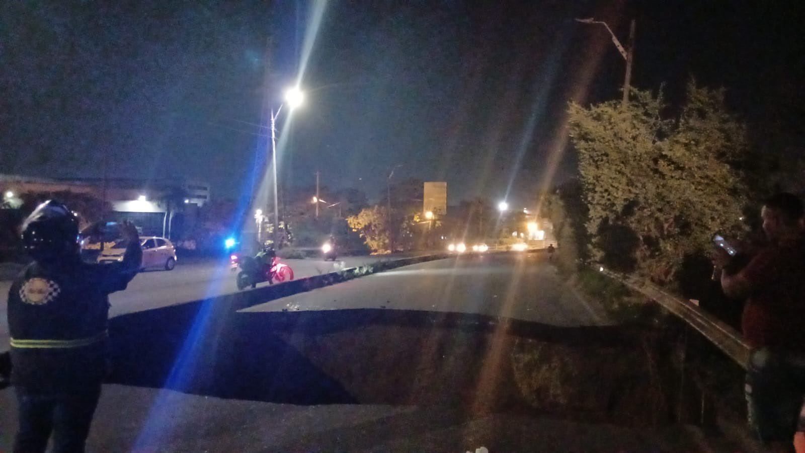 Cuatro muertos y tres heridos dejó colapso de parte de un puente en Barranquilla