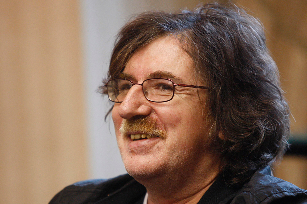 Charly García estrena la canción «La máquina de ser feliz»