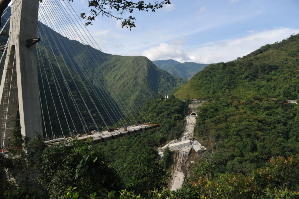 Pila que quedó en pie del puente Chirajara sería demolida el 11 de julio
