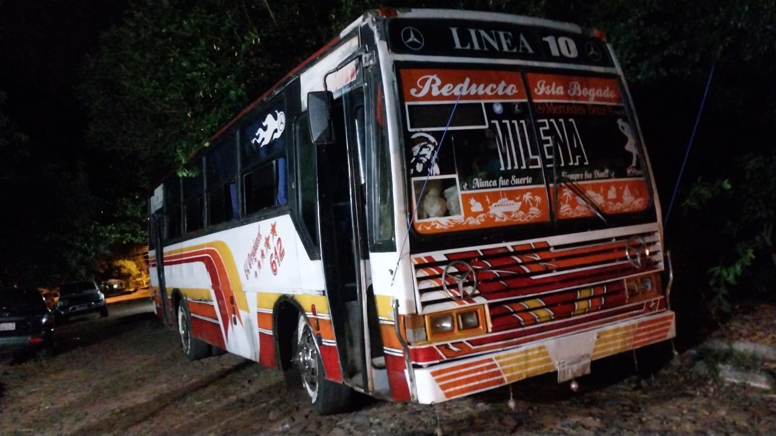 Un muerto y 36 detenidos deja riña entre hinchas de Olimpia y Cerro Porteño