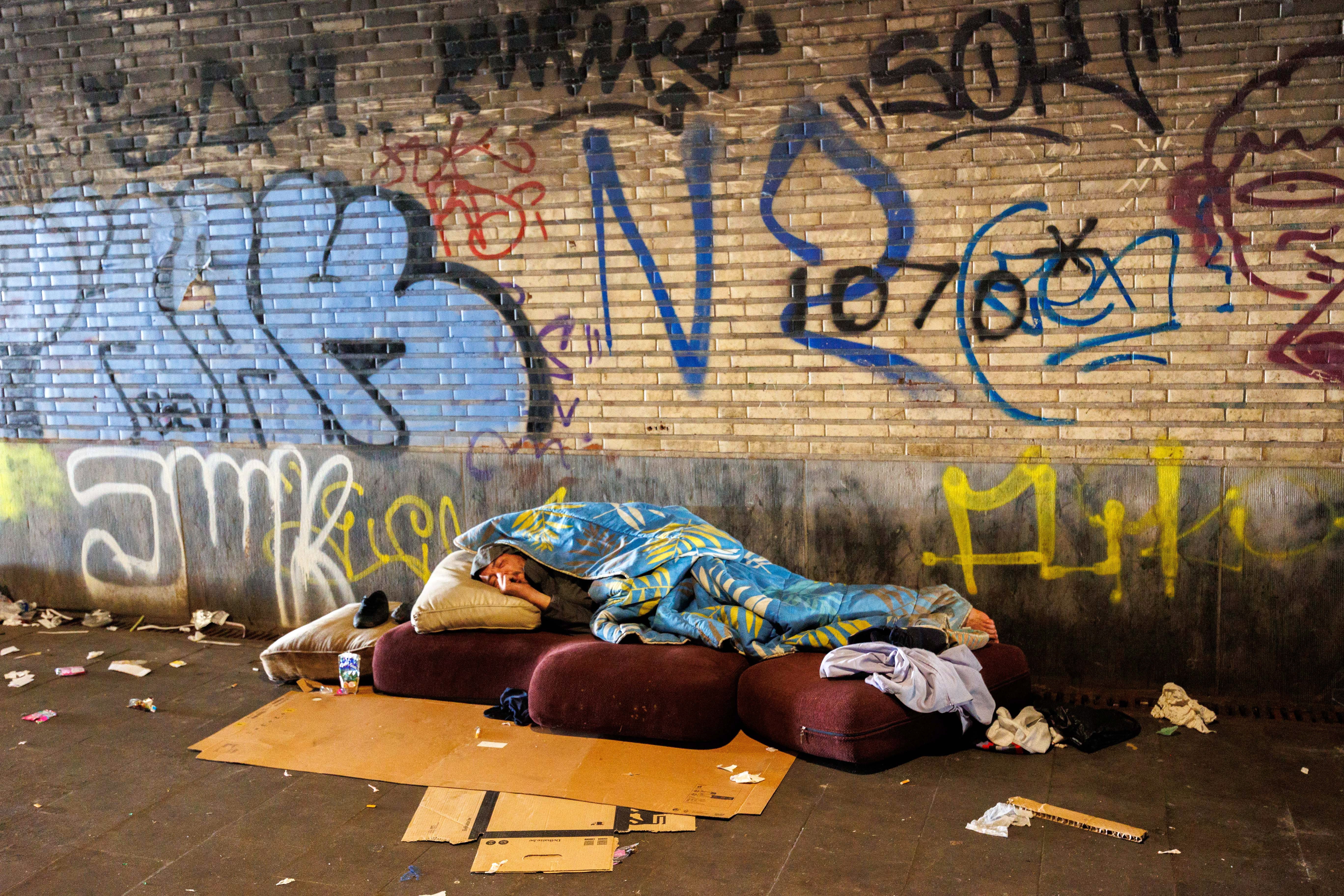 Bélgica niega asilo a hombres solteros y privilegia a las familias