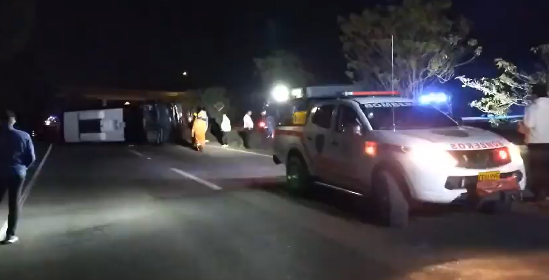 Accidente de tránsito en la vía Bogotá-Yopal deja dos muertos y 12 heridos