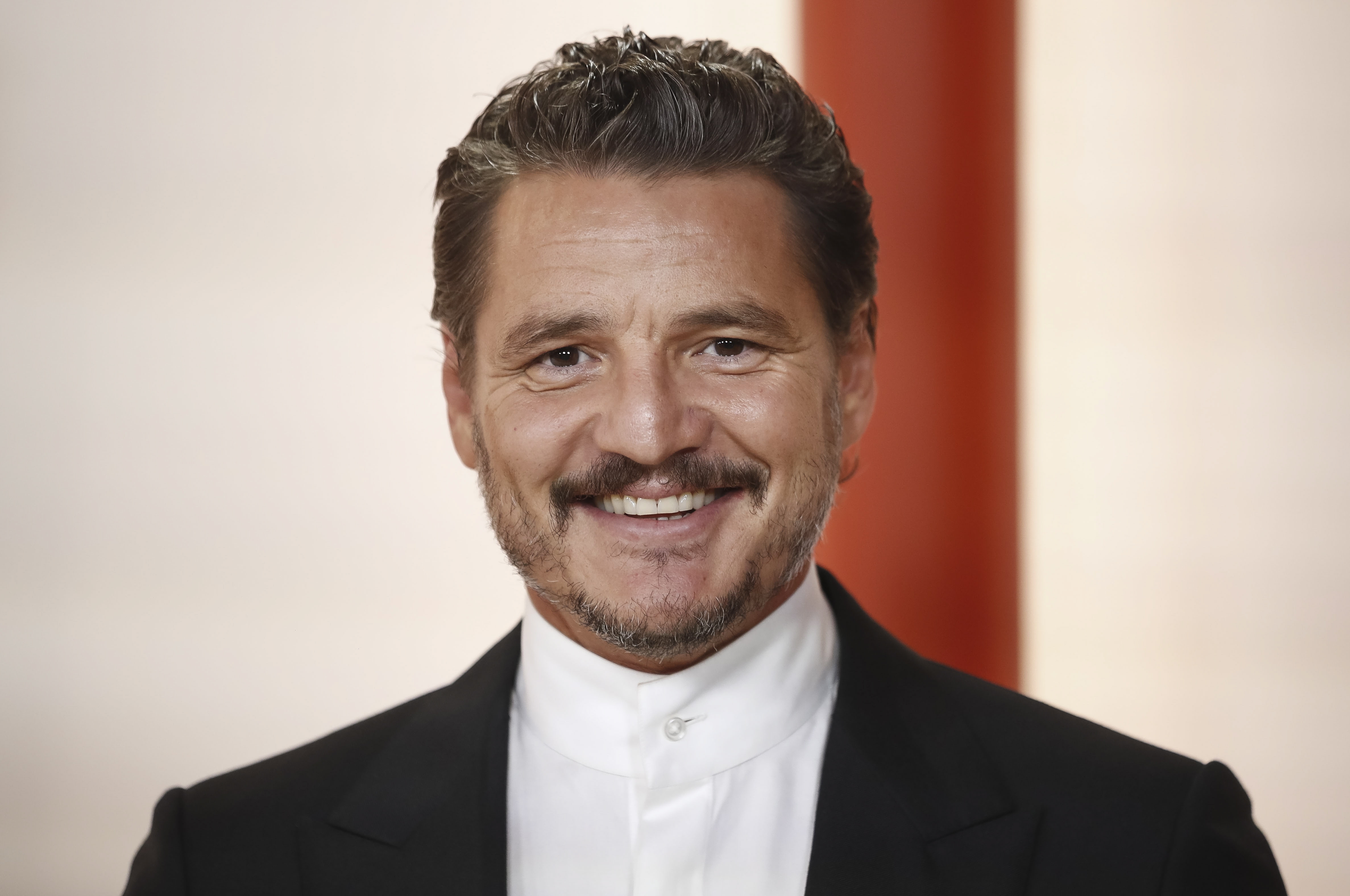 Hollywood (United States), 12/03/2023.- Actor Pedro Pascal arrives for the 95th annual Academy Awards ceremony at the Dolby Theatre in Hollywood, Los Angeles, California, USA, 12 March 2023. The Oscars are presented for outstanding individual or collective efforts in filmmaking in 24 categories. (Estados Unidos) EFE/EPA/CAROLINE BREHMAN