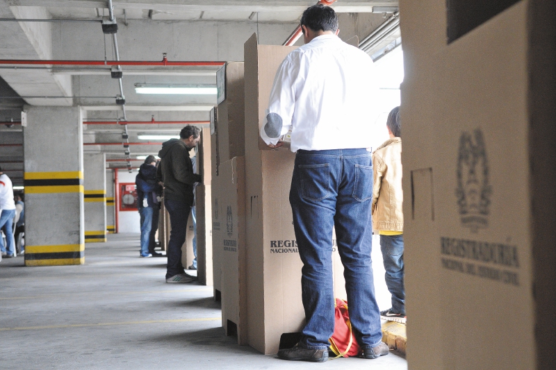 ¿Hasta qué hora puedo votar en segunda vuelta de las elecciones hoy?