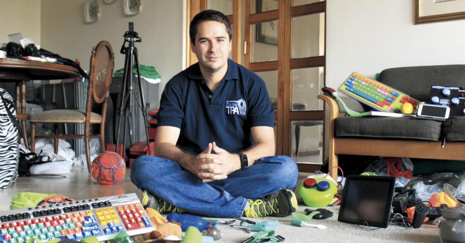 Felipe Betancur, el genio que ayuda a personas con discapacidad