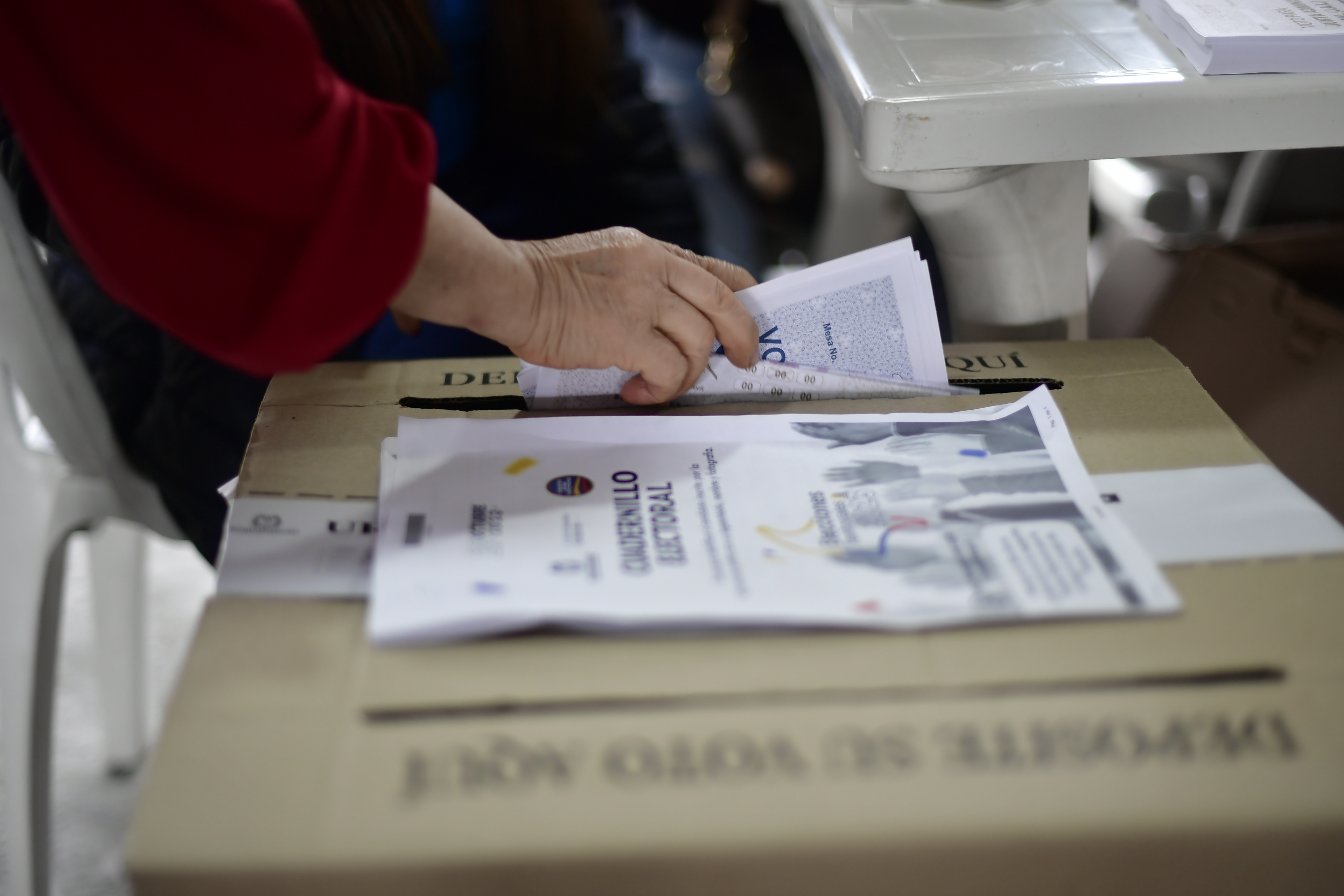 Jornada electoral para elegir al nuevo alcalde y concejo de Bogotá.