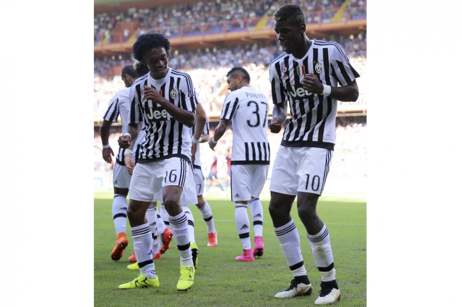 Cuadrado jugó los últimos 29 minutos pero no pudo evitar la derrota de la Juve