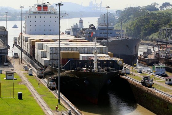 Canal de Panamá cumple 102 años de operación con multimillonarios aportes