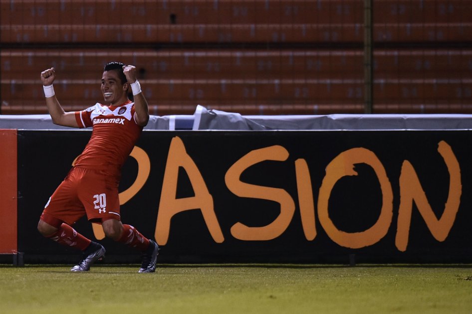 Fernando Uribe selló triunfo de Toluca en Copa Libertadores