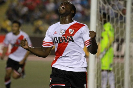 «Quiero hacer algo grande para Colombia»: Éder Álvarez Balanta