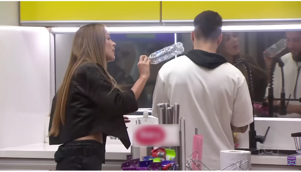 Nataly Umaña trató de “hembrita” a Melfi en acalorada discusión: “Vieja chismosa”