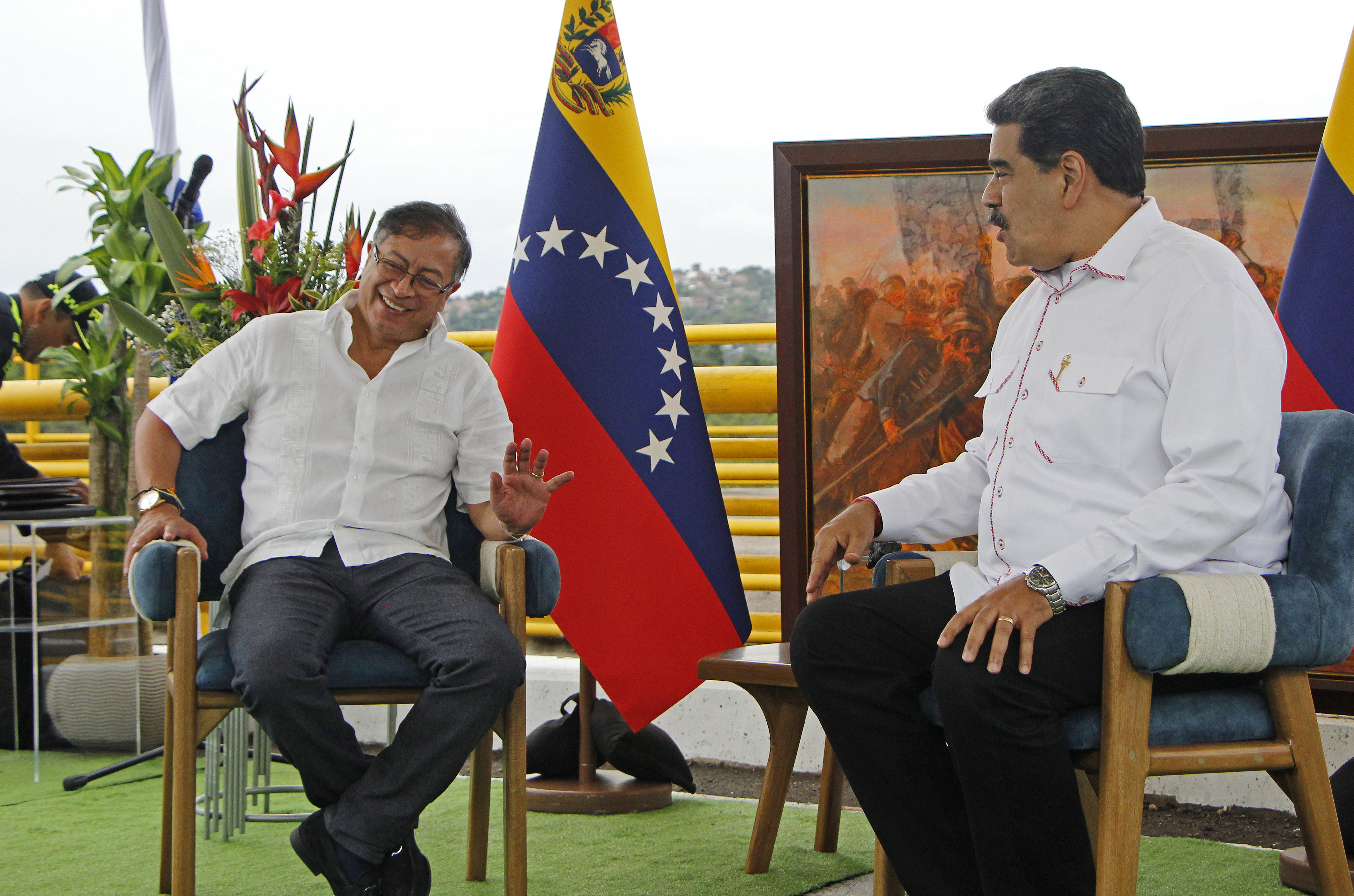 Petro respondió a la inhabilitación de precandidata de oposición en Venezuela