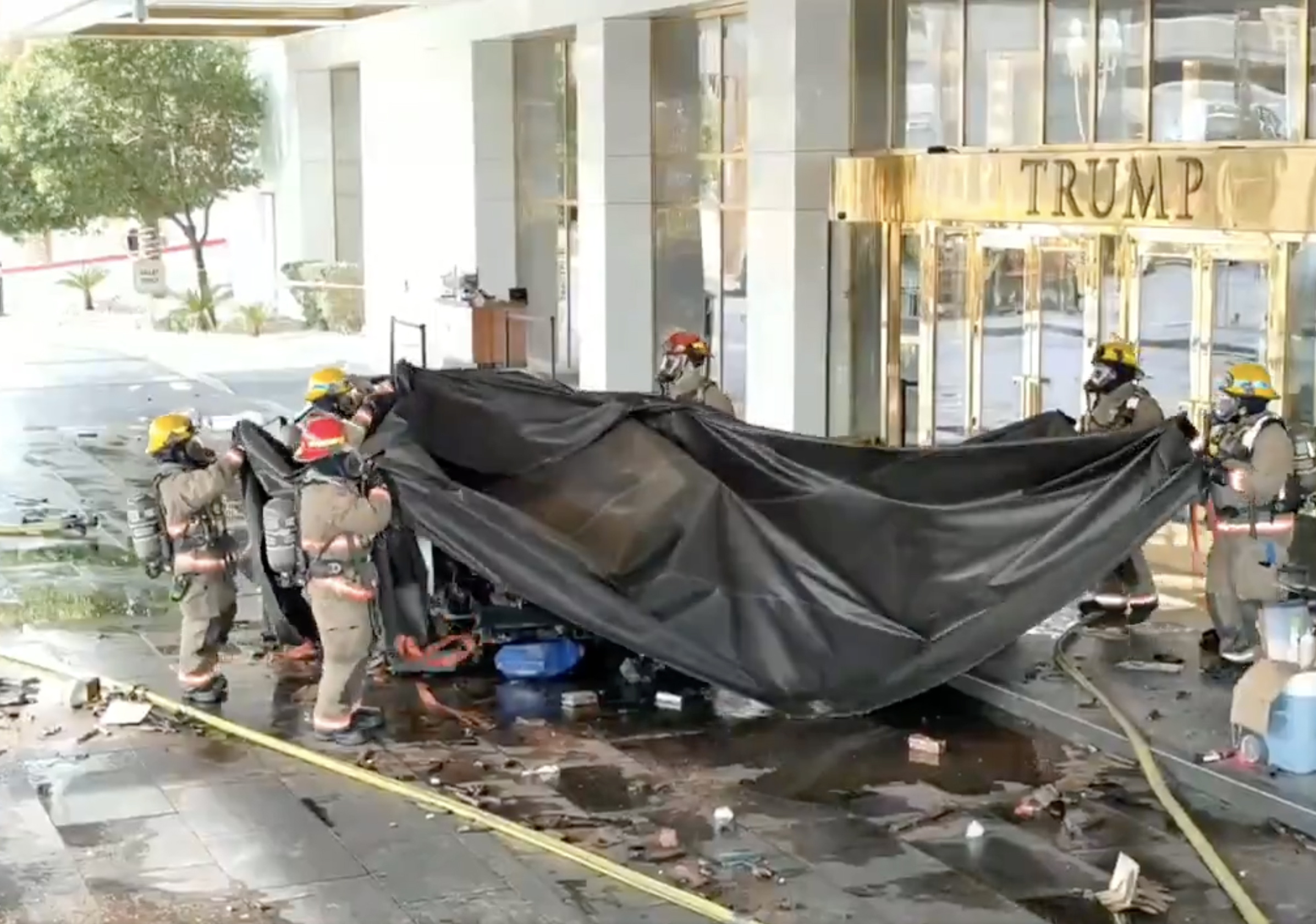 Hombre que hizo explotar un Tesla en Las Vegas planeó el ataque con IA: policía