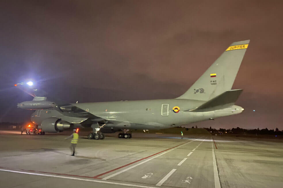 Avión que repatriará a colombianos ya salió de Wuhan