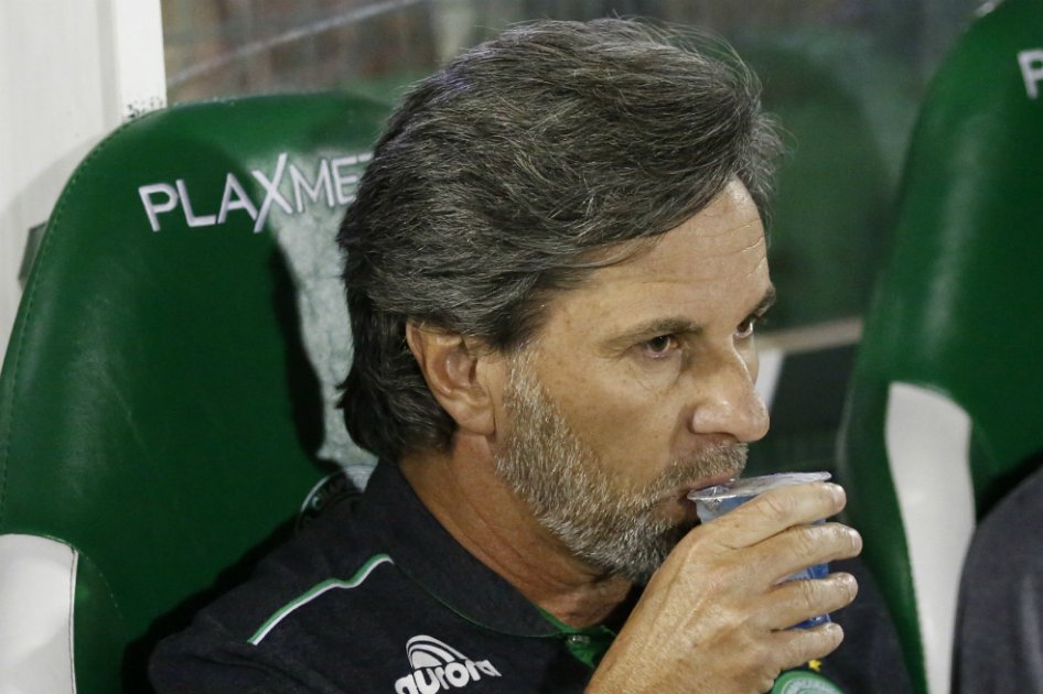 Luiz Carlos Saroli, más conocido como Caio Júnior, eterno entrenador de Chapecoense. / EFE