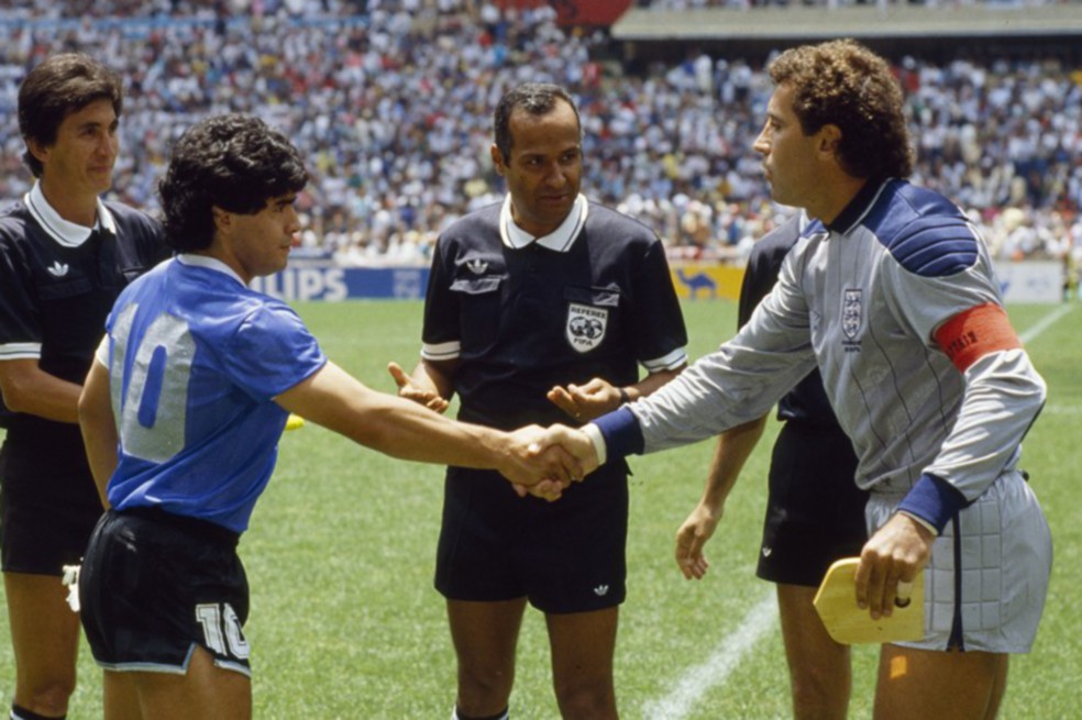 Cuando Argentina casi se queda sin camisetas para enfrentar a Inglaterra