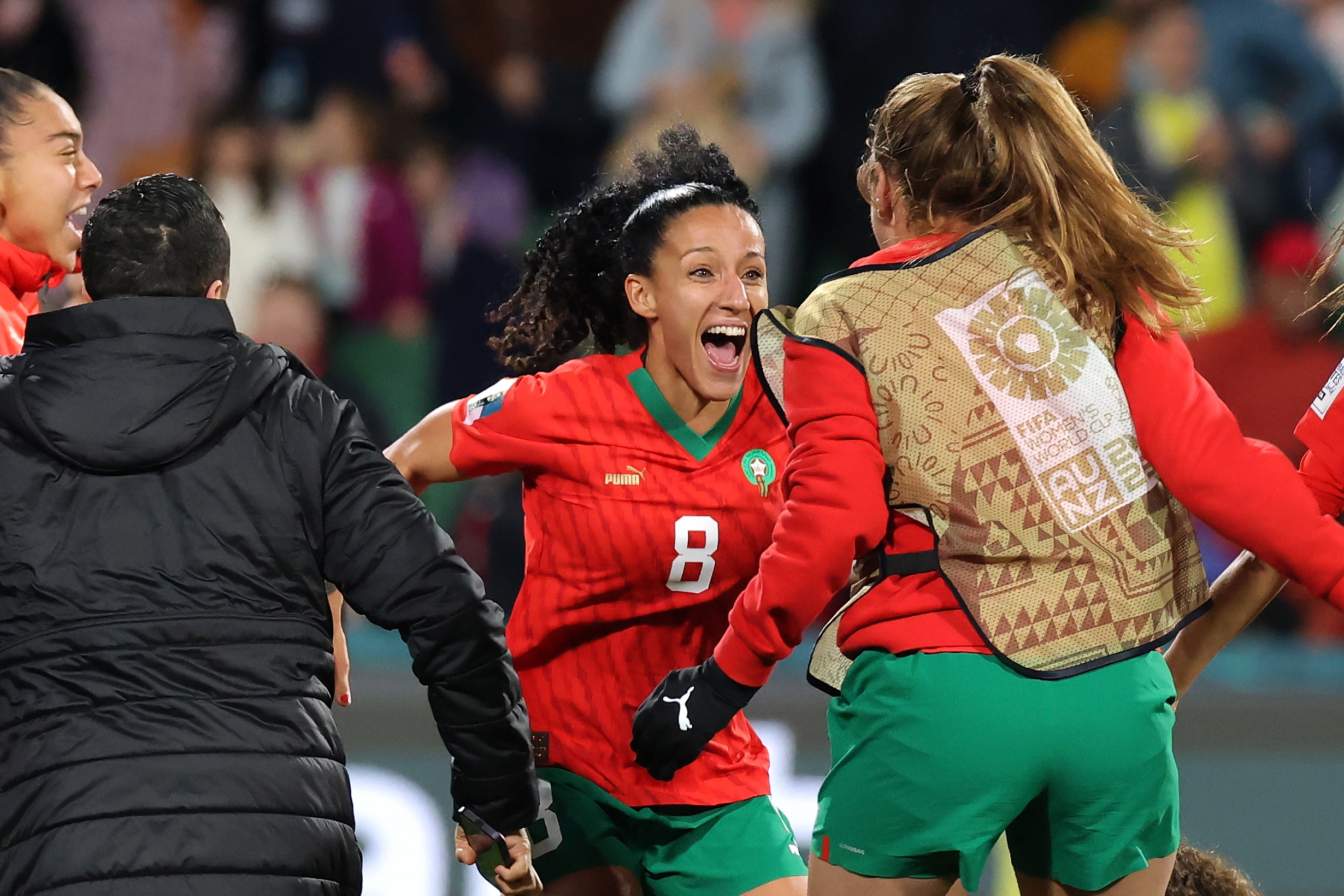 Perth (Australia), 03/08/2023.- Salma Amani of Morocco celebrates with teammates after winning the FIFA Women's World Cup 2023 soccer match between Morocco and Colombia at Perth Rectangular Stadium in Perth, Australia, 03 August 2023. (Mundial de Fútbol, Marruecos) EFE/EPA/RICHARD WAINWRIGHT EDITORIAL USE ONLY AUSTRALIA AND NEW ZEALAND OUT