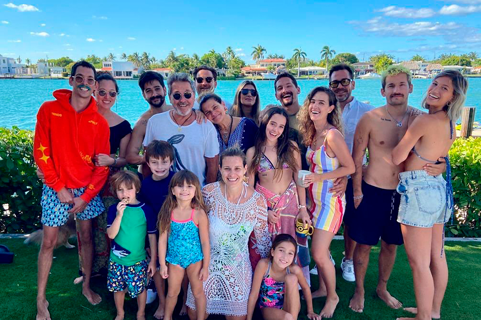Evaluna y toda la familia Montaner ponen competencia a las Kardashian