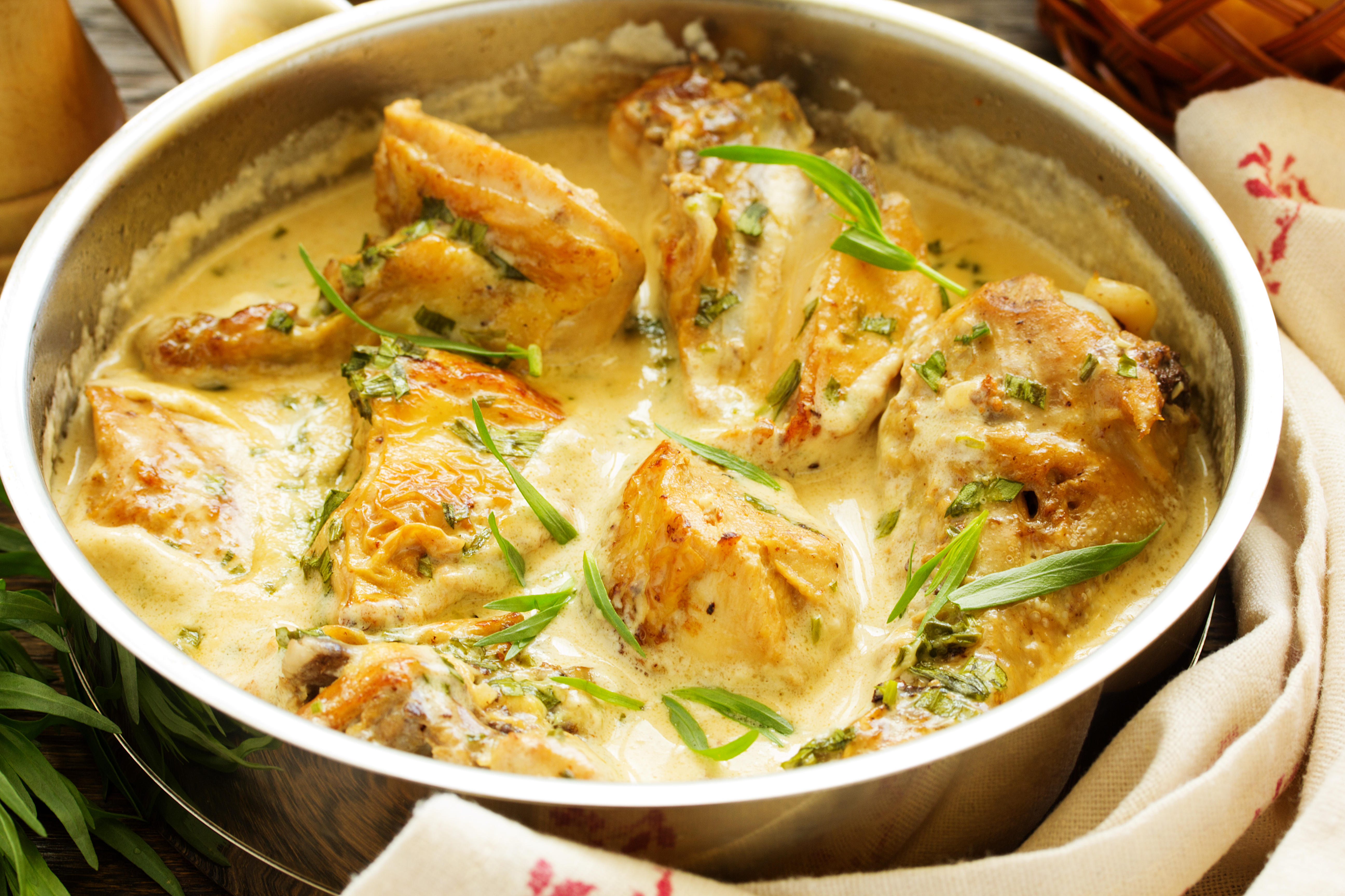 Pollo cremoso
