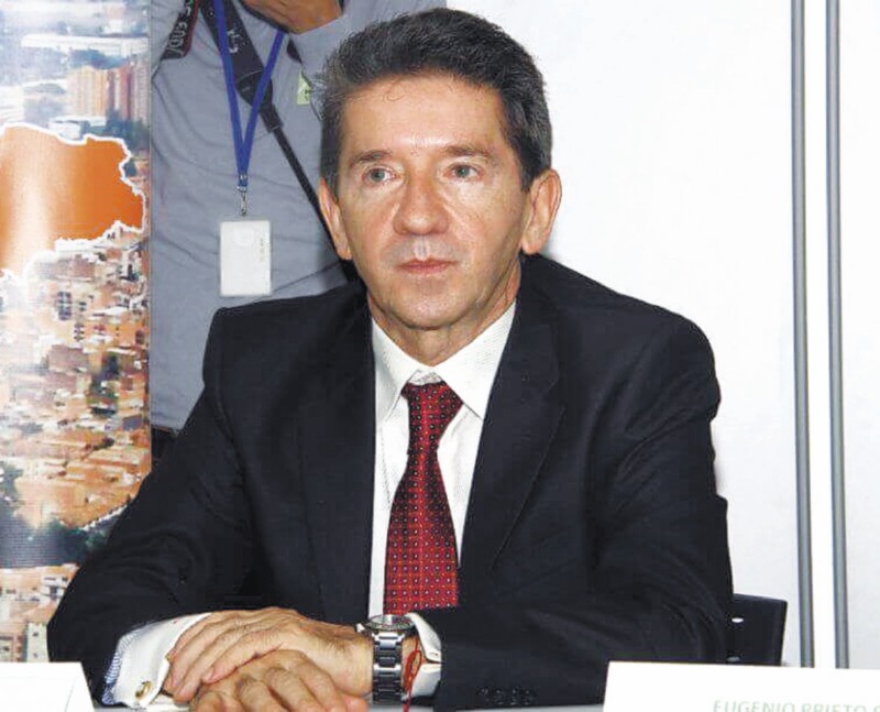 Candidato presidencial, Luis Pérez, quien fue gobernador de Antioquia y alcalde de Medellín. Según "Otoniel", fue cercano a alias "Mi Sangre"./ Archivo.