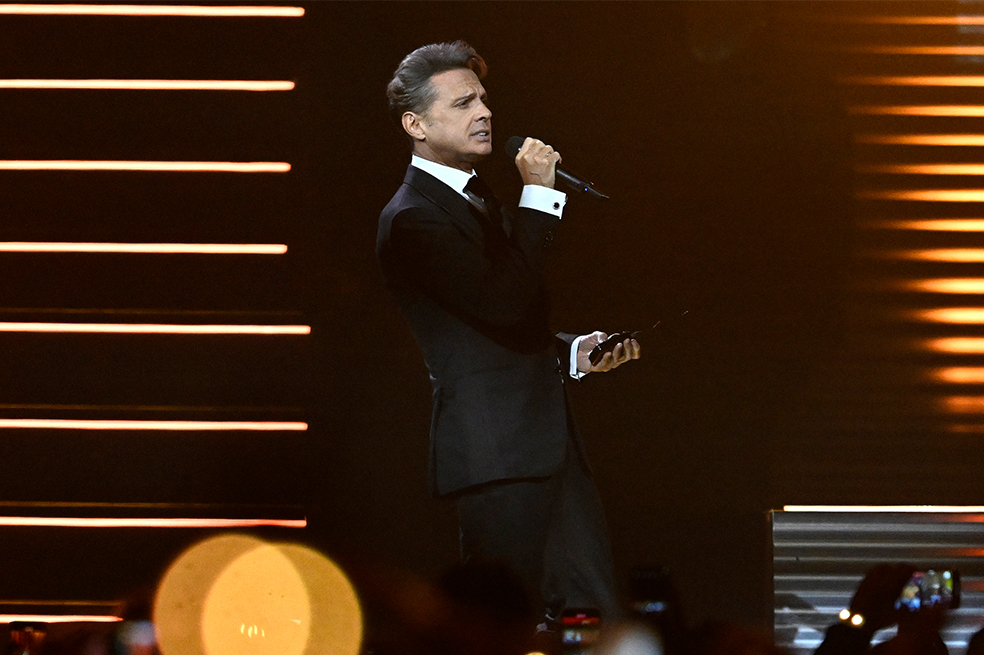 Suegros de Luis Miguel en delicado estado de salud. Llevan días hospitalizados
